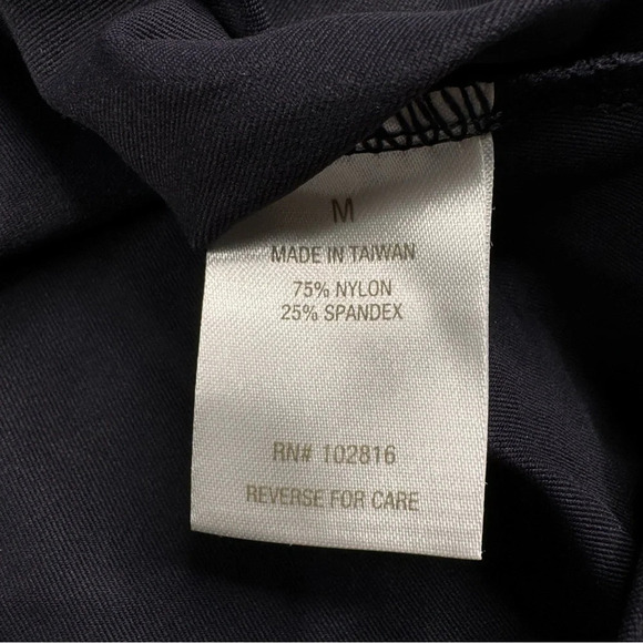 Garnet Hill Signature Rashguard. Mock Neck, Swim Surfing Beach Vacation Medium - Picture 6 of 9